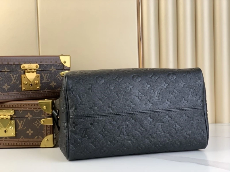 LV Travel Bags 4286A-0105