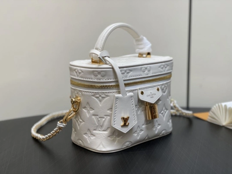 LV Cosmetic Bags 4286A-0113