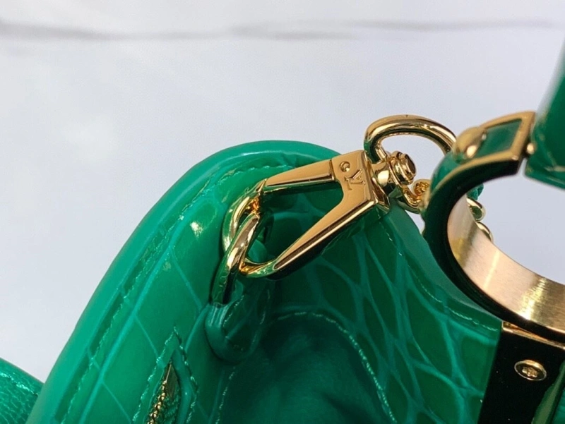 LV Capucines Bags 4286A-0123