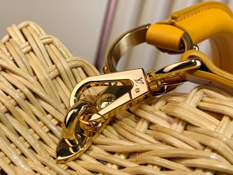 LV Capucines Bags 4286A-0125