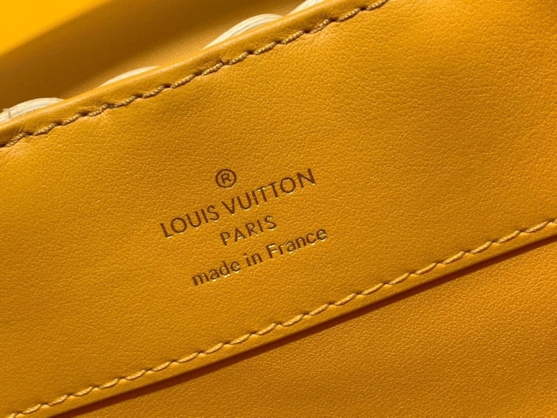 LV Capucines Bags 4286A-0125