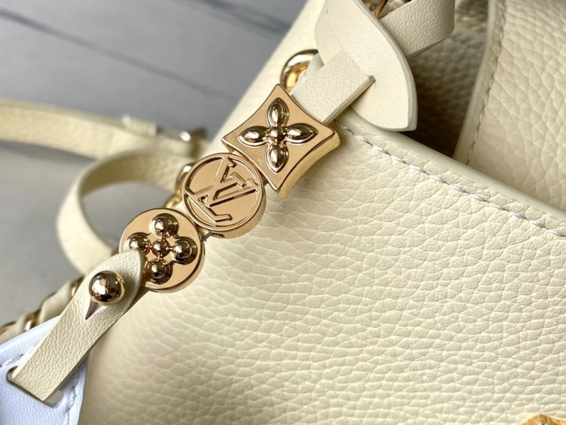 LV Capucines Bags 4286A-0158