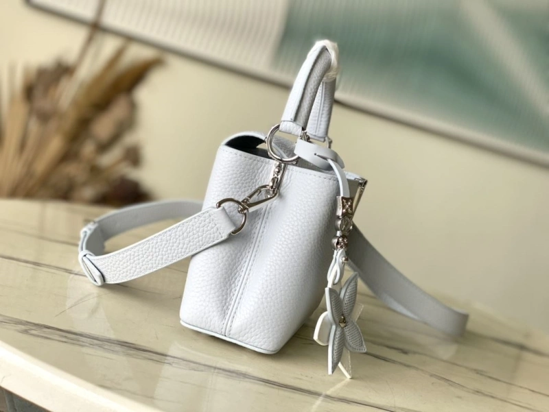 LV Capucines Bags 4286A-0160