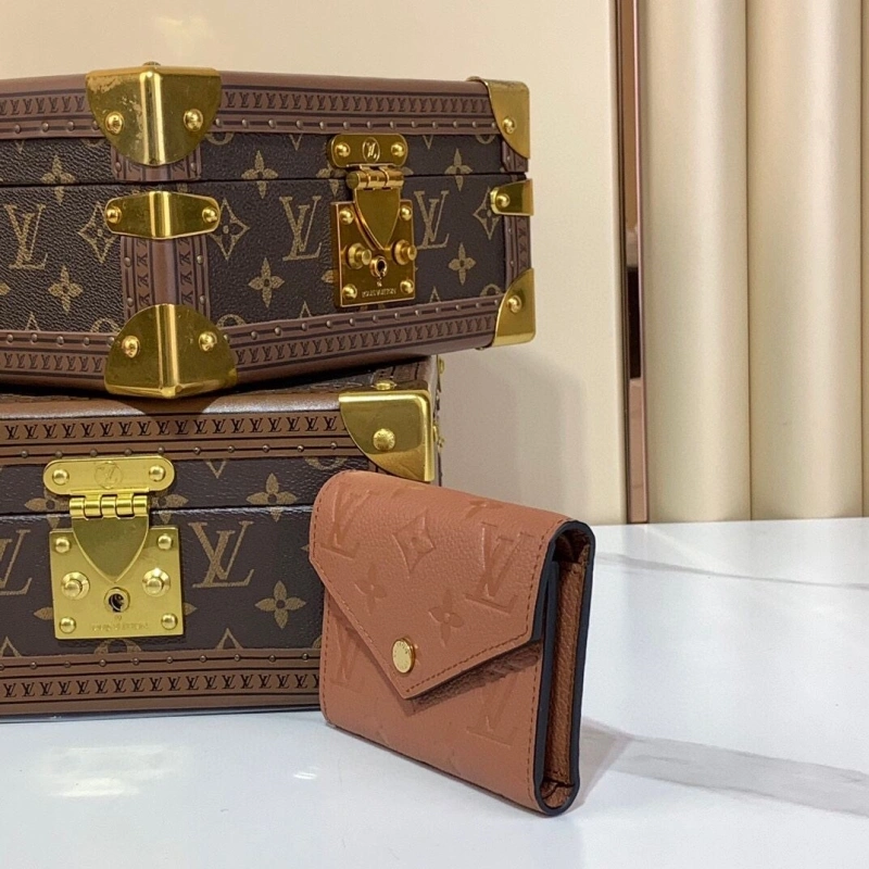 LV Wallets 4286A-0213