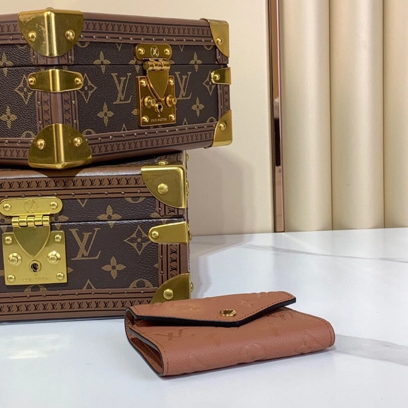 LV Wallets 4286A-0213