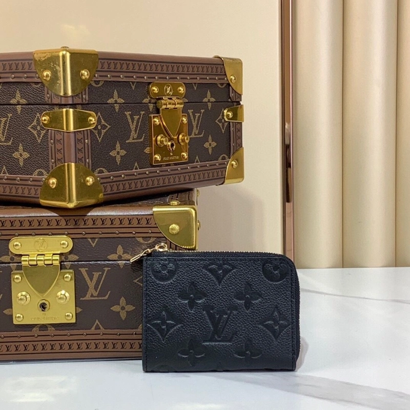 LV Wallets 4286A-0218