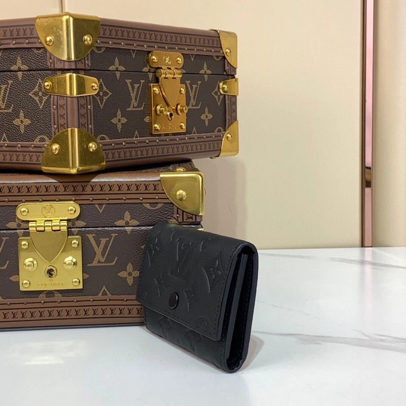 LV Wallets 4286A-0221