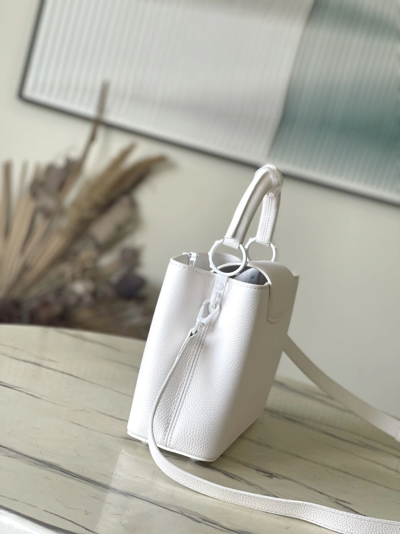 LV Capucines Bags 4286A-0229