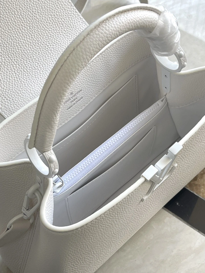 LV Capucines Bags 4286A-0229