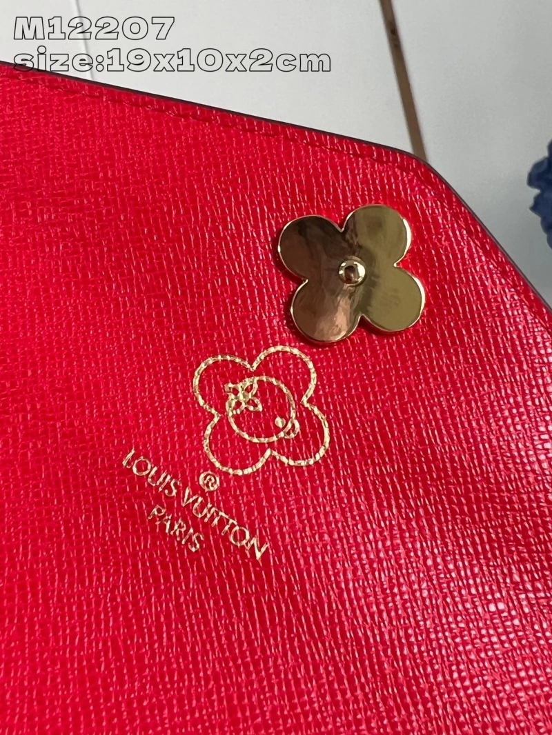 LV Wallets 4286A-0259