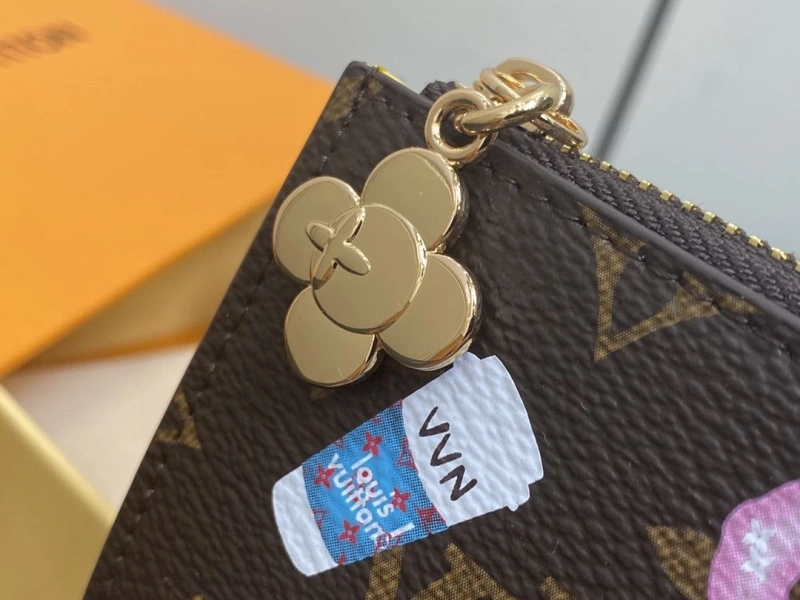 LV Wallets 4286A-0281