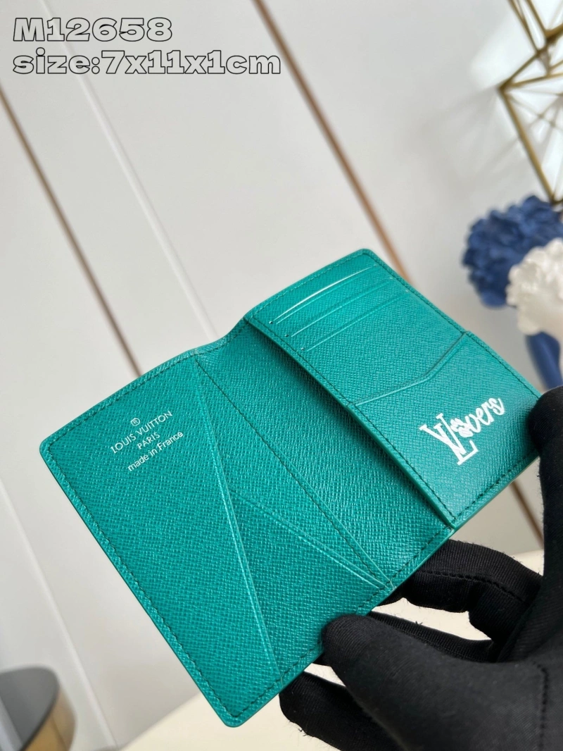 LV Wallets 4286A-0304