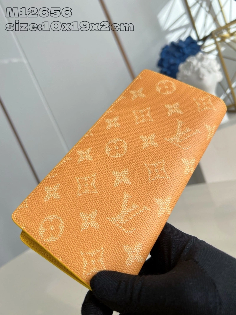 LV Wallets 4286A-0307