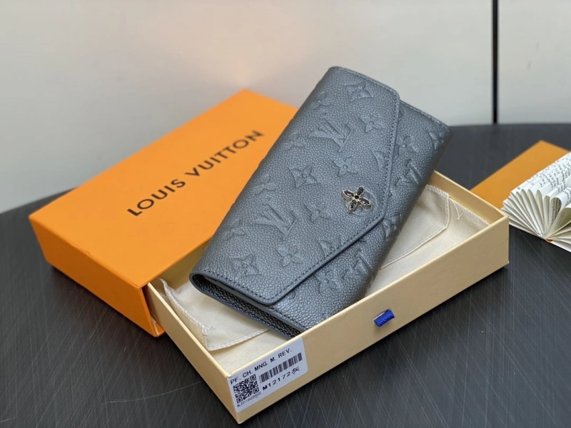 LV Wallets 4286A-0313