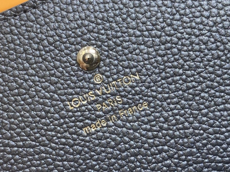 LV Wallets 4286A-0317