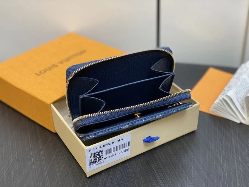 LV Clutch Bags 4286D-0001