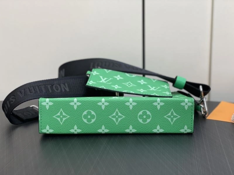 LV Clutch Bags 4286D-0005