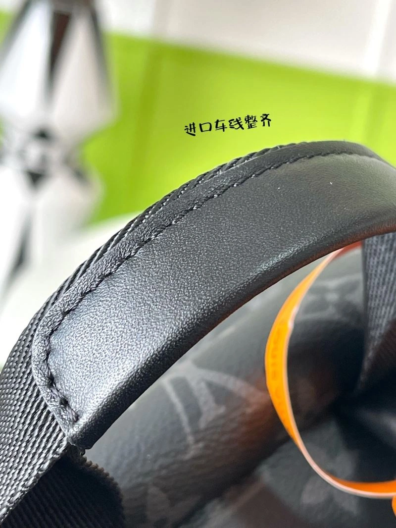 LV Backpacks 4286D-0059