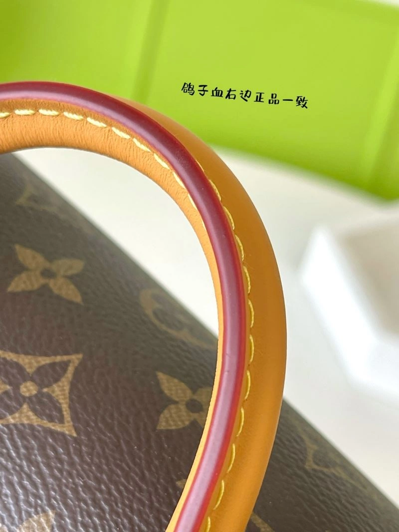 LV Backpacks 4286D-0063