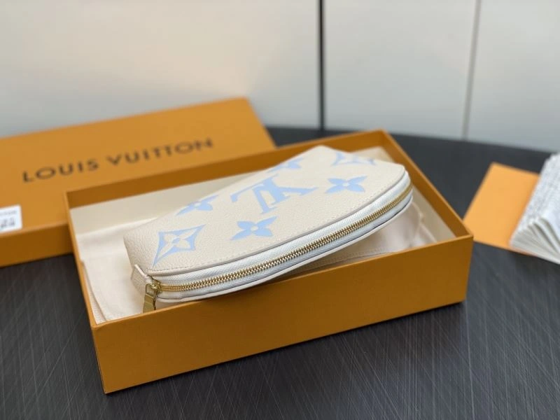 LV Clutch Bags 4286D-0093