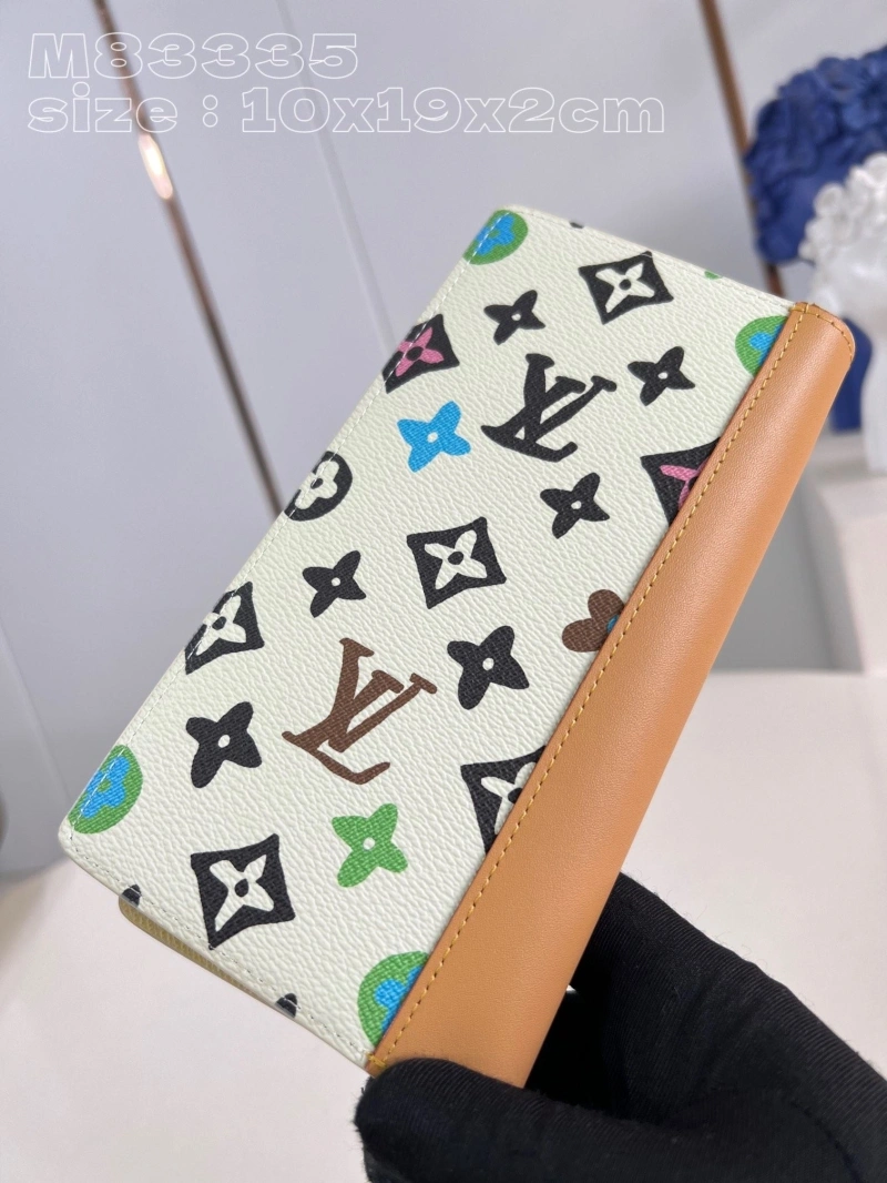 LV Wallets 4286F-0016