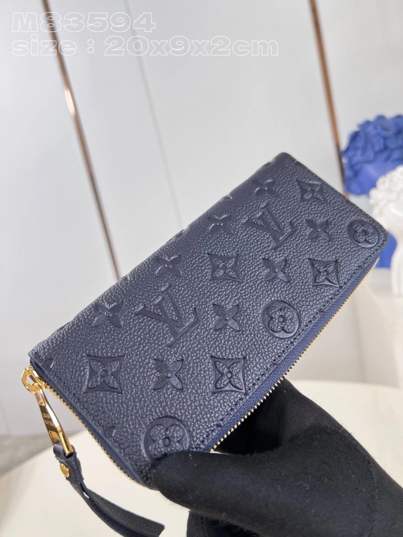 LV Wallets 4286F-0062