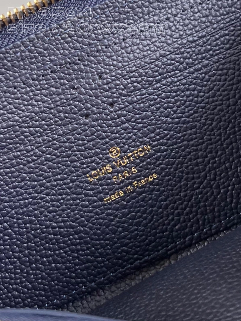 LV Wallets 4286F-0062