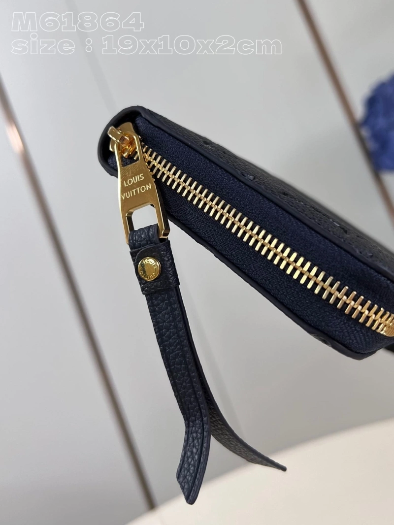 LV Wallets 4286F-0063