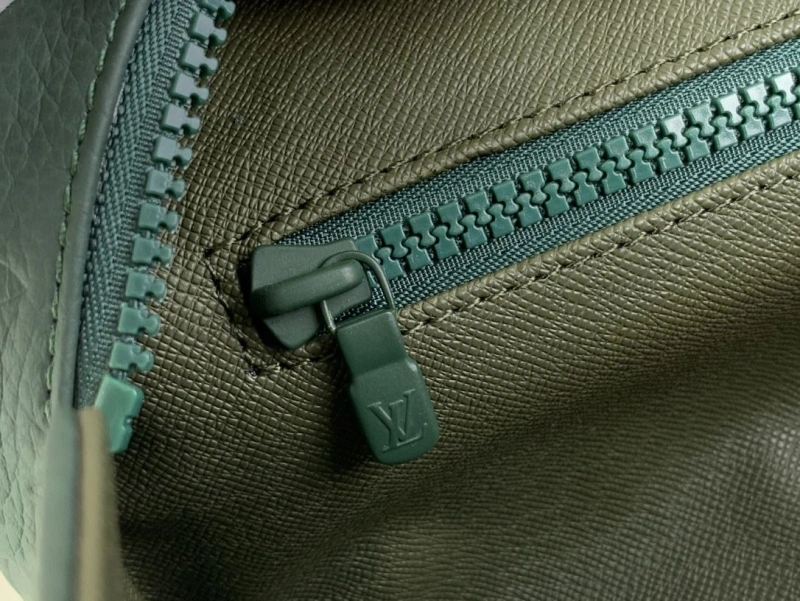 LV Cosmetic Bags 4286F-0081