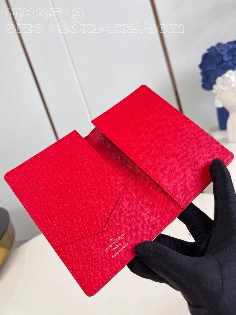 LV Wallets 4286F-0123