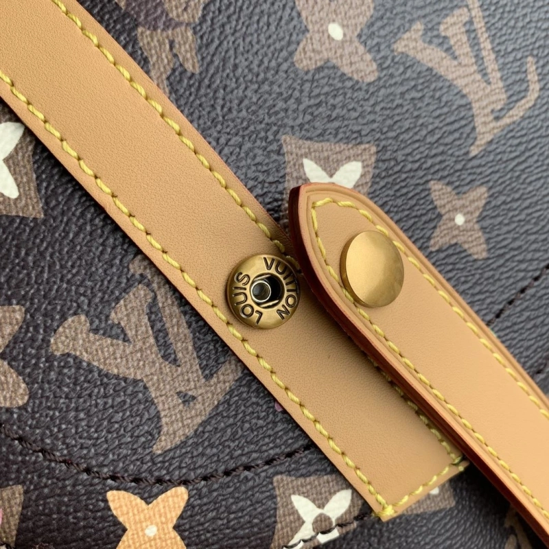 LV Backpacks 4286G-0002