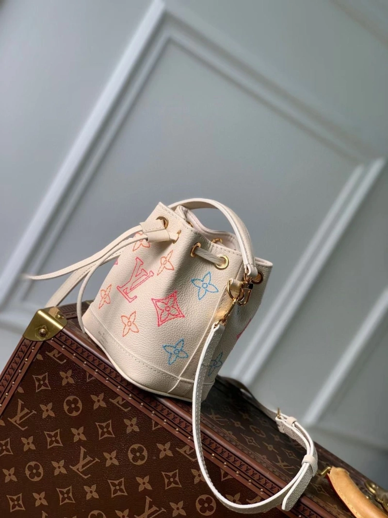 LV Bucket Bags 4286G-0012