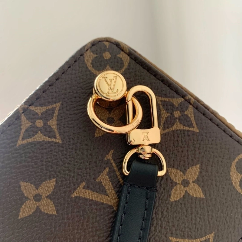 LV Box Bags 4286G-0015