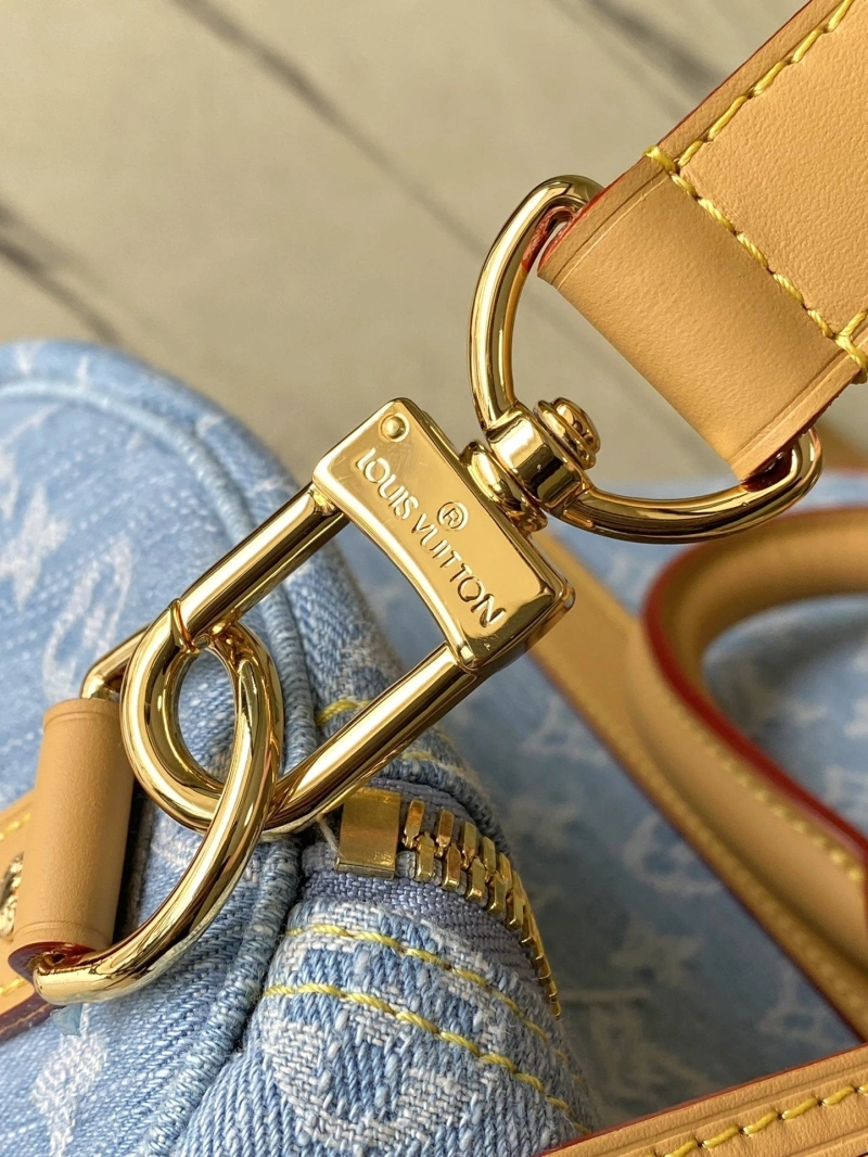 LV Travel Bags 4286G-0093