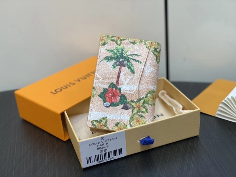 LV Wallets 4286G-0124