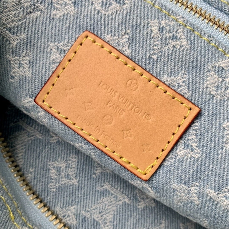 LV Clutch Bags 4286G-0137