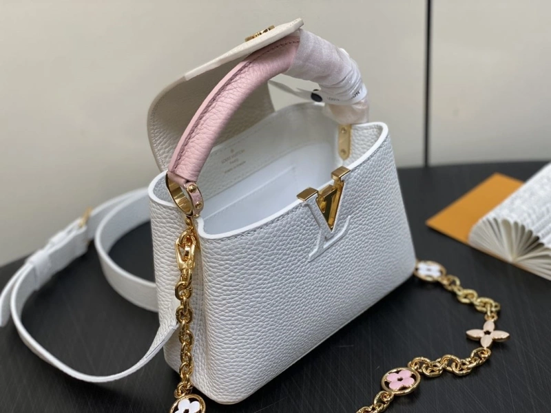 LV Capucines Bags 4286G-0146