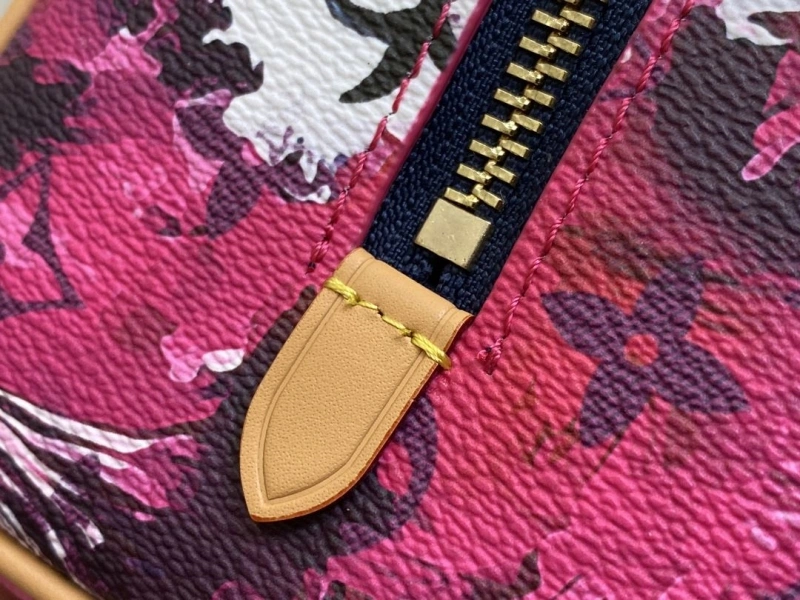 LV Cosmetic Bags 4286G-0161