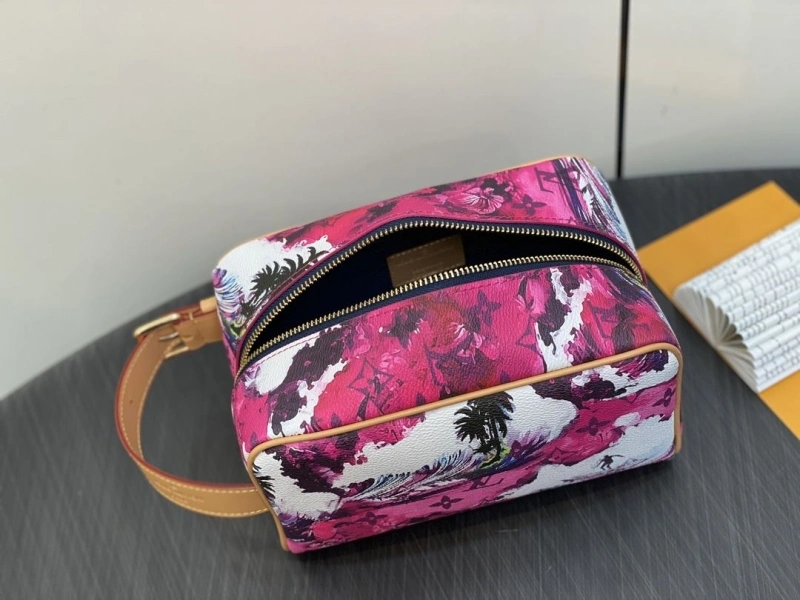 LV Cosmetic Bags 4286G-0161