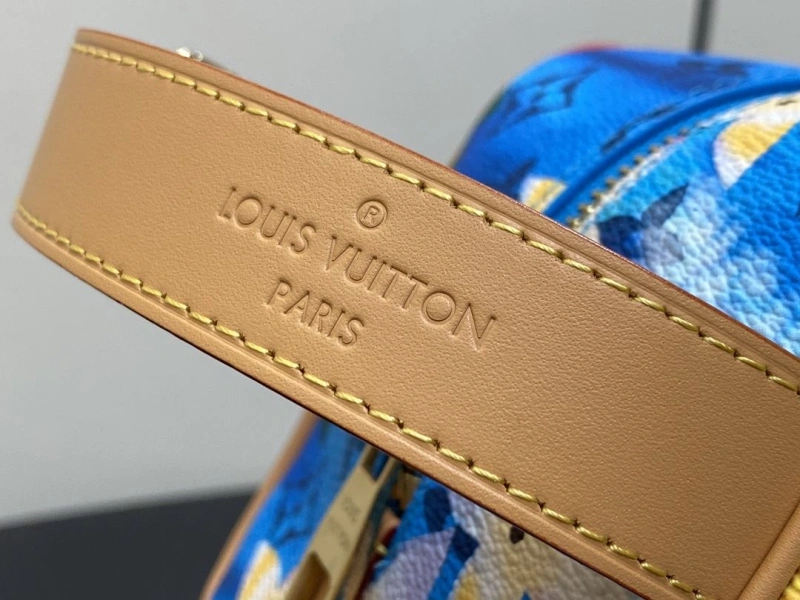 LV Cosmetic Bags 4286G-0162