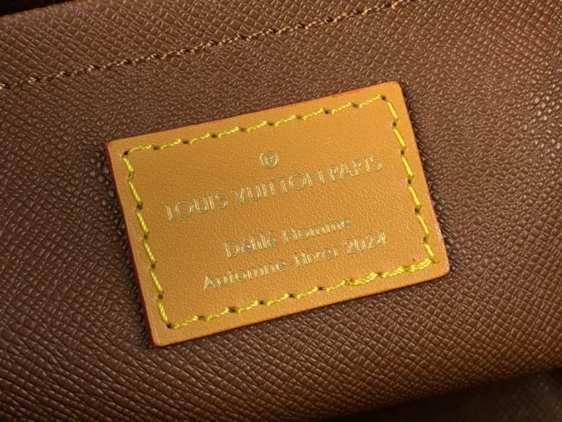 LV Cosmetic Bags 4286G-0239