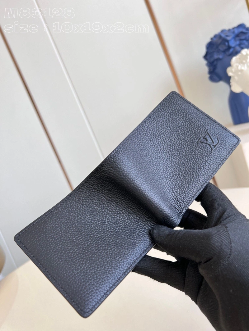 LV Wallets 4286G-0268