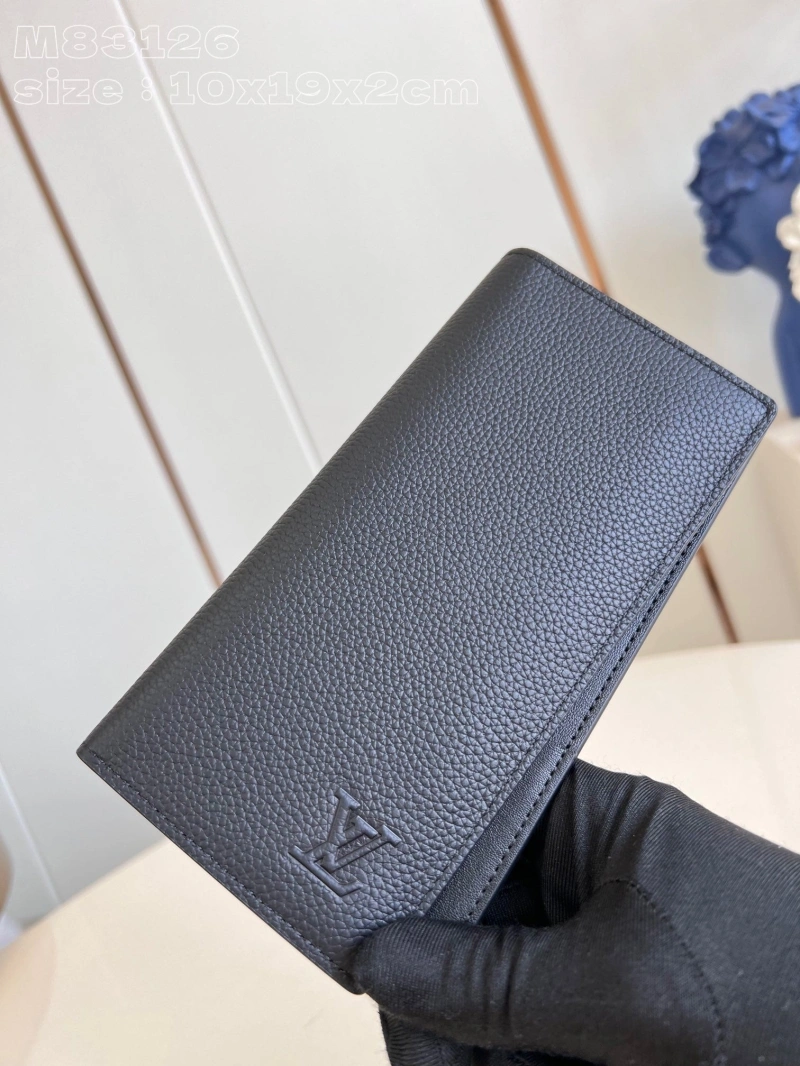 LV Wallets 4286G-0269