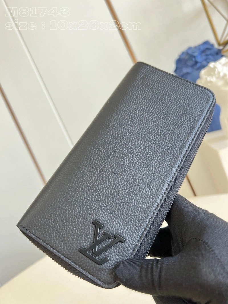 LV Wallets 4286G-0281