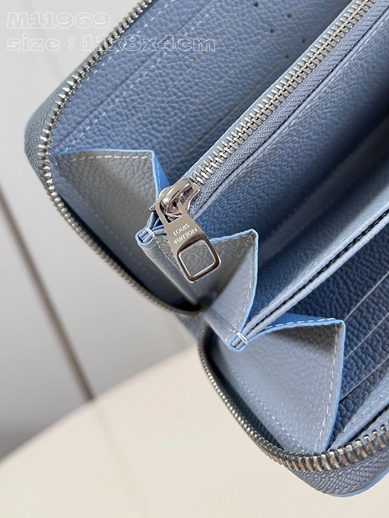 LV Wallets 4286G-0296