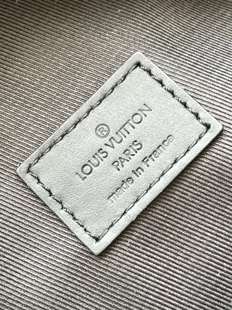 LV Backpacks 4286G-0303