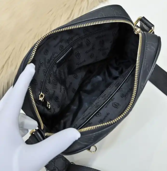 Gucci Satchel Bags 4288-0056