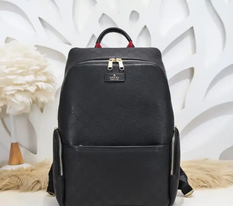 Gucci Backpacks 4288-0164