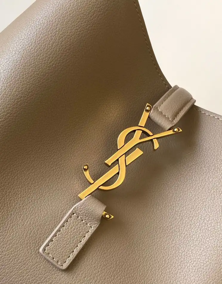 Gvc*1 top handle bags 4334b-0087