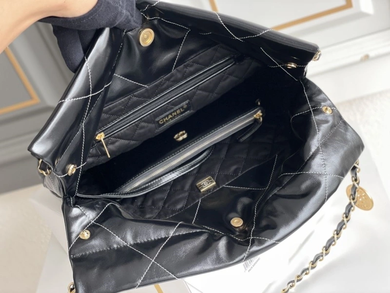 Chanel Gabrielle Bags 4345A-0085